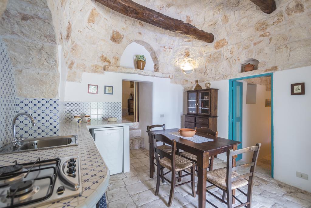 Trulli La Zisa Apartman Fasano Kültér fotó